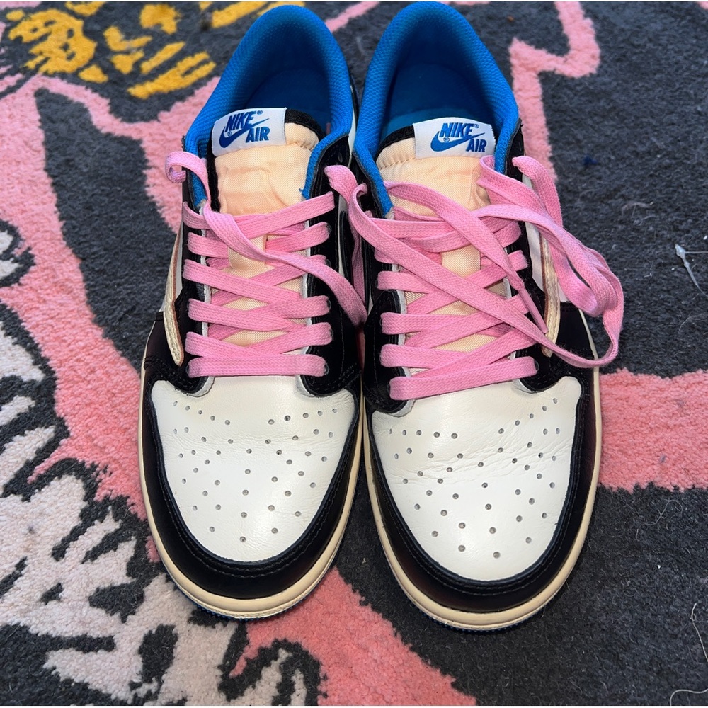 Jordan 1 Low